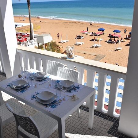 Casa Pe Na Areia- Unique Spot- Beach Front By Dreamvillasalbufeira Eksteriør bilde